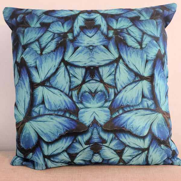 Kussenhoes blauwe vlinders. Mooie vlinders kussenhoes turquoise blauw zwart. Decoratieve kussensloop, mooie sierkussenhoes 45x45