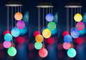 Zonne-energie lamp. Zonne-energie hanglamp balletjes. Lamp /nachtlamp met zonnebatterij/ solar lamp