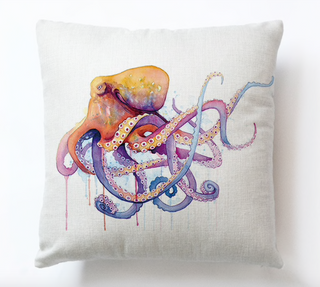 Kussenhoes Creme met Octopus. Decoratieve kussensloop creme, roze, oranje, rood, paars. Sierkussenhoes zee thema 45x45