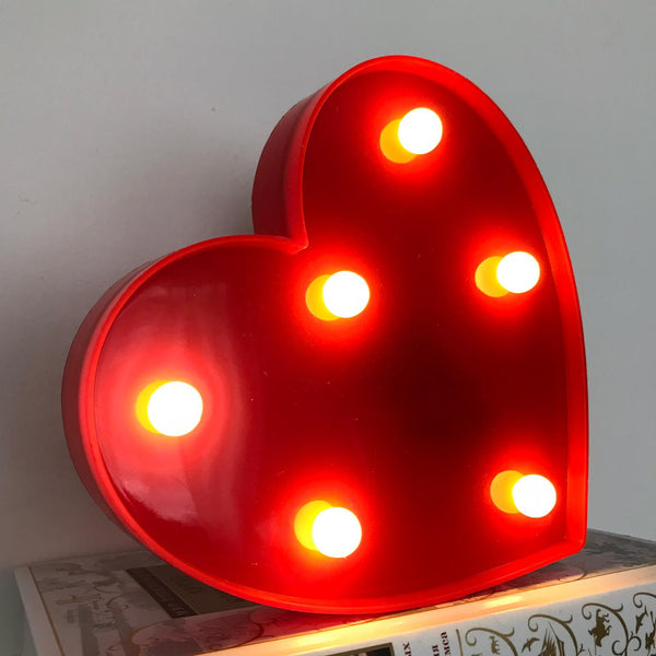 Nachtlampje Hart / Tafelnachtlamp HART. Nachtlampje cadeau voor meisje of dame. 3D illusie nachtlamp, tunnel lamp hart.
