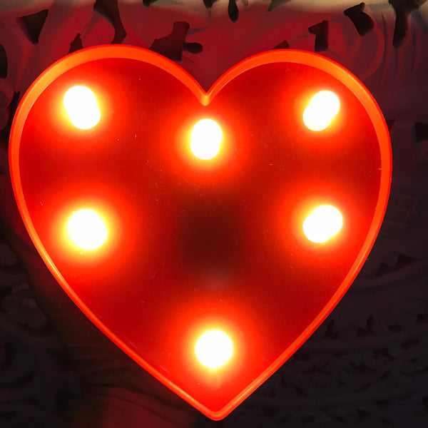 Nachtlampje Hart / Tafelnachtlamp HART. Nachtlampje cadeau voor meisje of dame. 3D illusie nachtlamp, tunnel lamp hart.