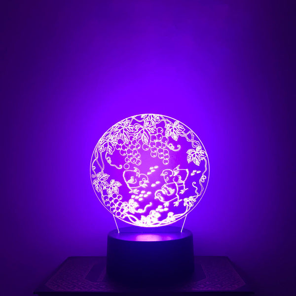 Nachtlampje 7-kleurig. Leuke nachtlamp/ mood lamp. Lamp druiven en volgels.
