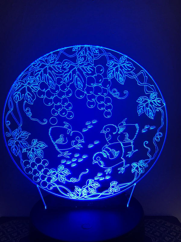 Nachtlampje 7-kleurig. Leuke nachtlamp/ mood lamp. Lamp druiven en volgels.