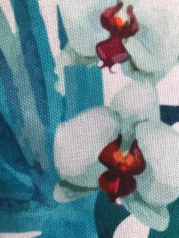 Kussenhoes creme groene bladeren en paarse bloemen. Orgideeën kussenhoes 45x45