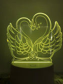 Lamp Liefde Zwanen 7-kleurig. Tafelnachtlamp, Romantische nachtlamp. Leuke cadeau lamp. Zwanen nachtlamp.