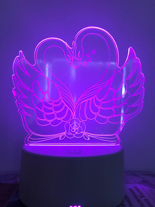 Lamp Liefde Zwanen 7-kleurig. Tafelnachtlamp, Romantische nachtlamp. Leuke cadeau lamp. Zwanen nachtlamp.