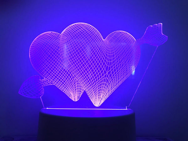 Hartjes nachtlamp. Liefde lamp. Lamp Hartjes met pijl. Romantische nachtlamp, 7-kleurig