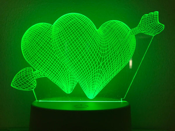 Hartjes nachtlamp. Liefde lamp. Lamp Hartjes met pijl. Romantische nachtlamp, 7-kleurig