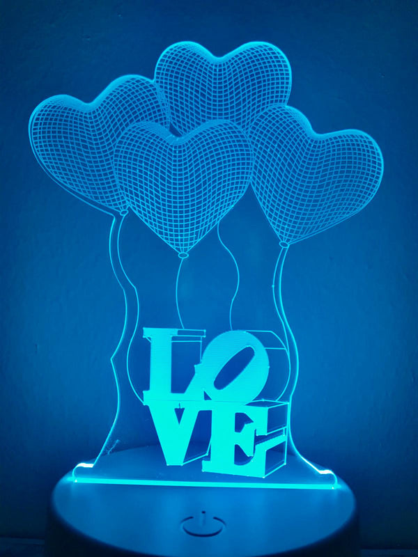 Liefde lamp. Lamp LOVE. Hartjes lamp. Romantische tafelnachtlamp. Mooie sfeerlamp multicolor. Romantische cadeau.